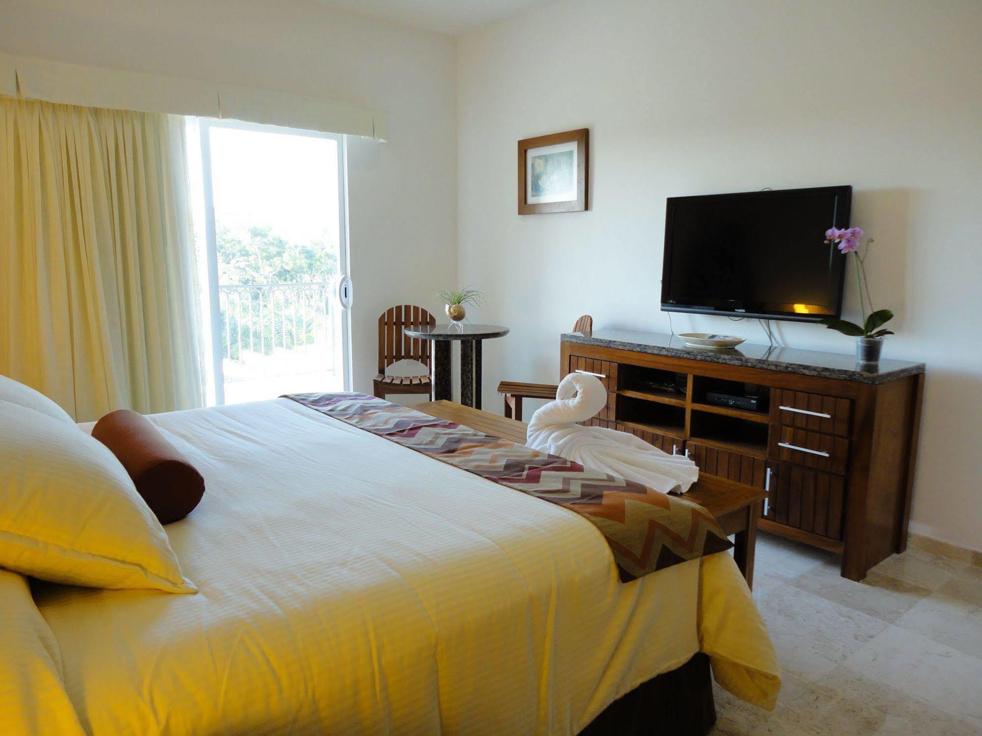 Casa Jaguar Hotel ปูแอร์โตอาเวนตูรัส ภายนอก รูปภาพ