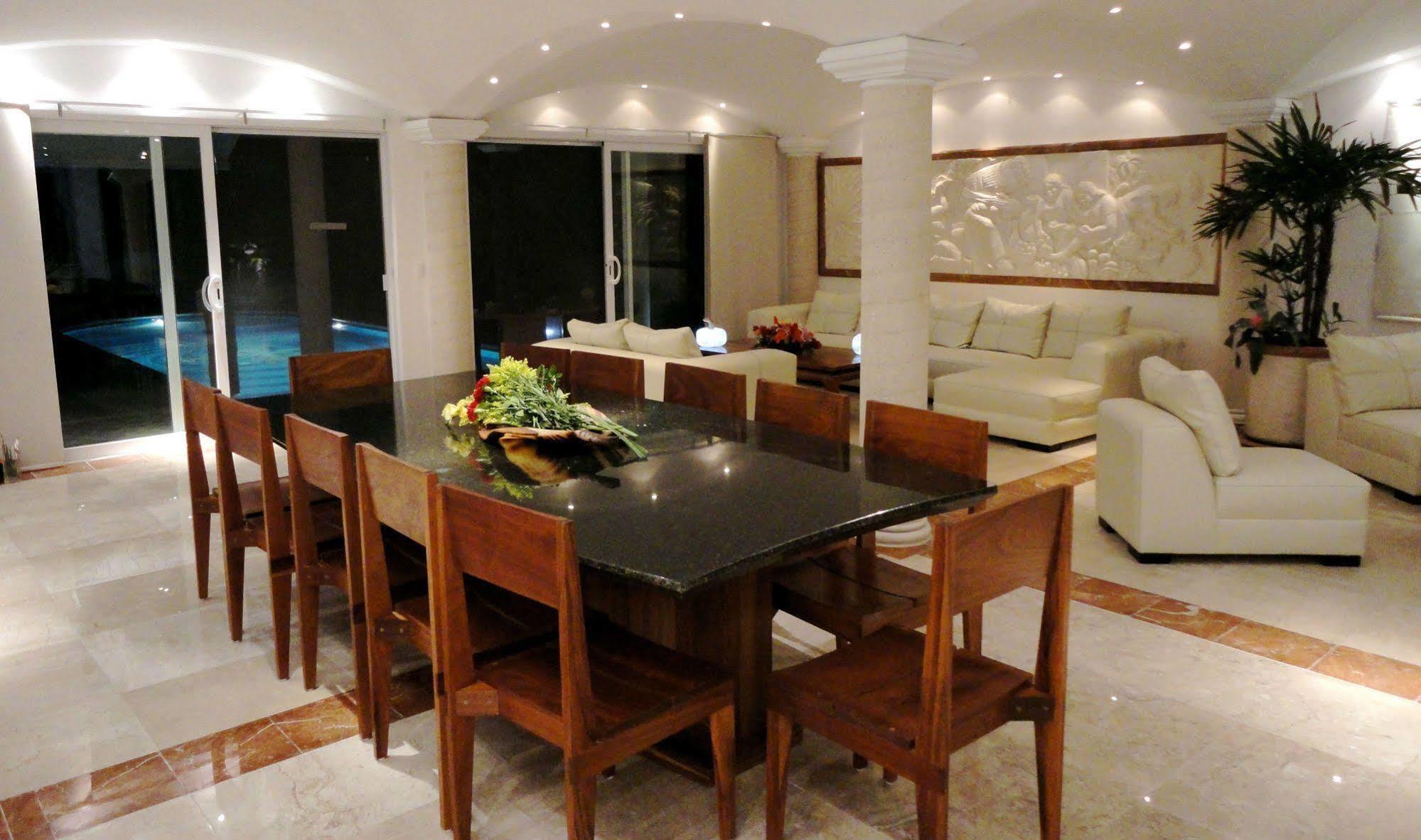 Casa Jaguar Hotel ปูแอร์โตอาเวนตูรัส ภายนอก รูปภาพ